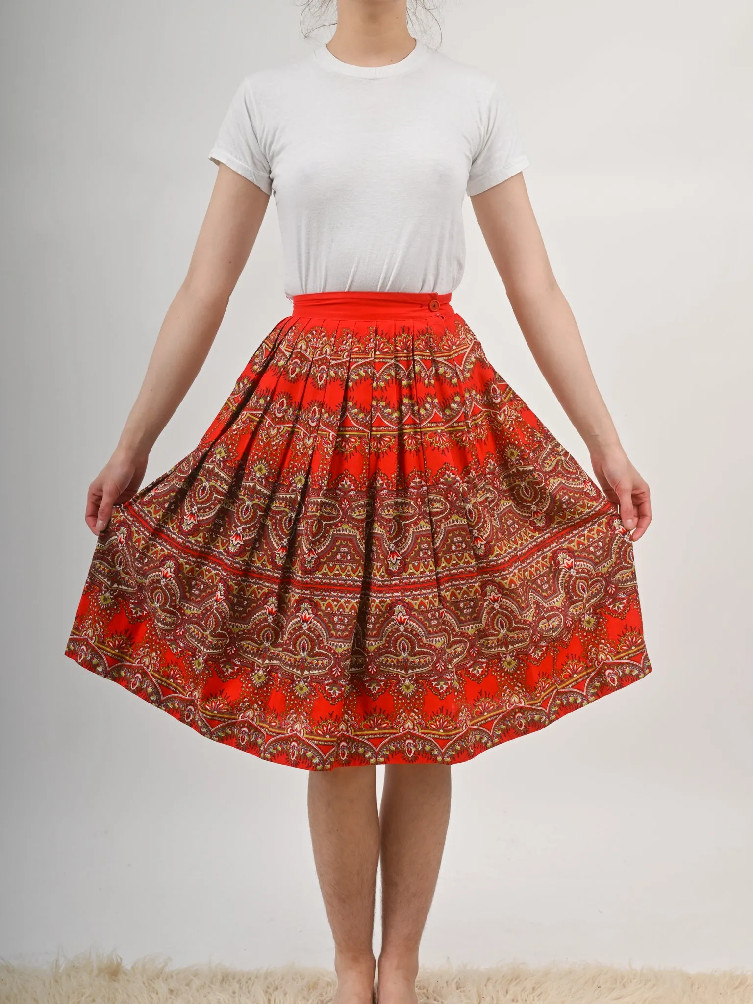 1950s Bright Red and Green Paisley Print Circle Skirt