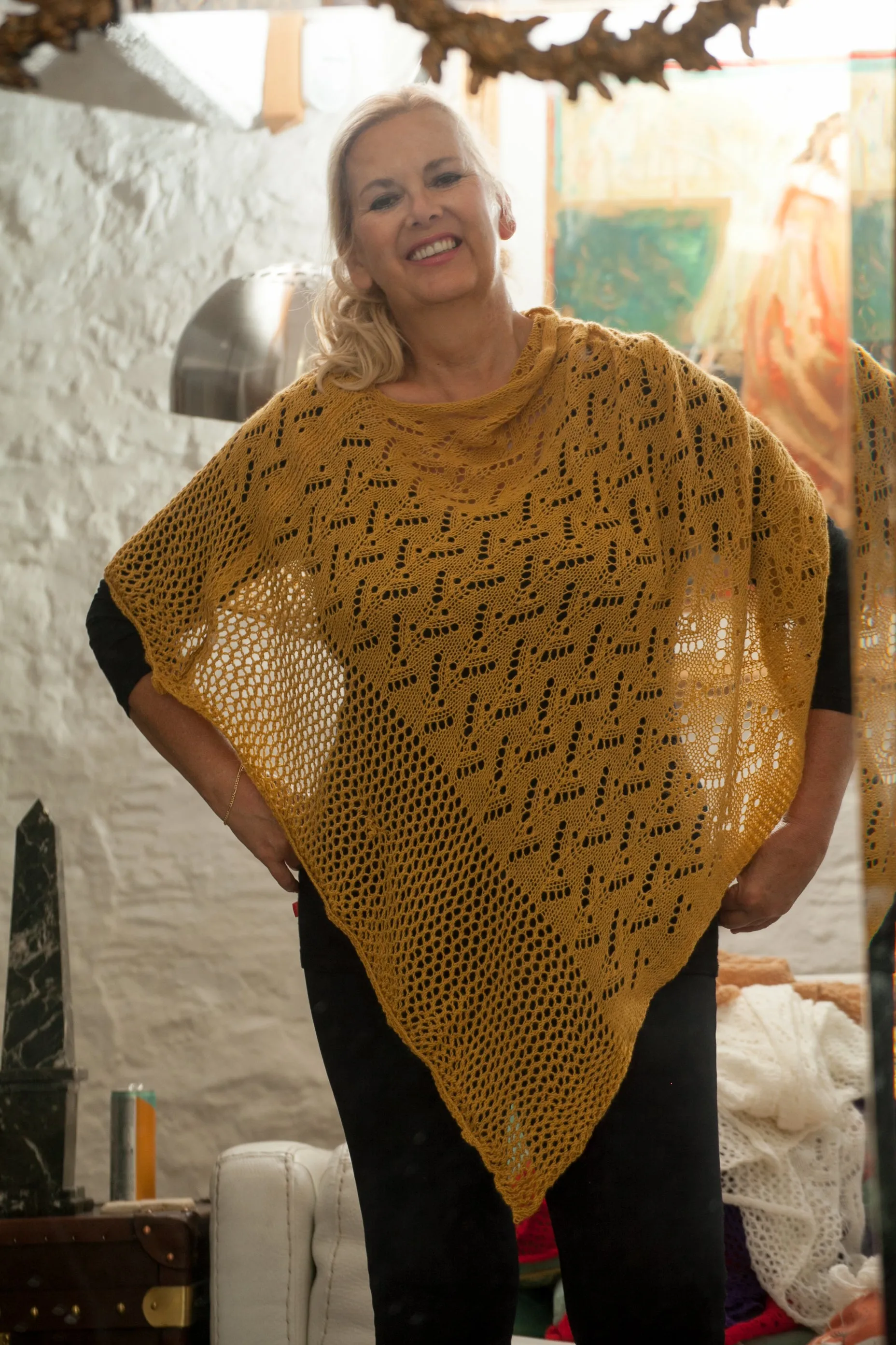 CROCHET STYLE KNITTED PONCHO