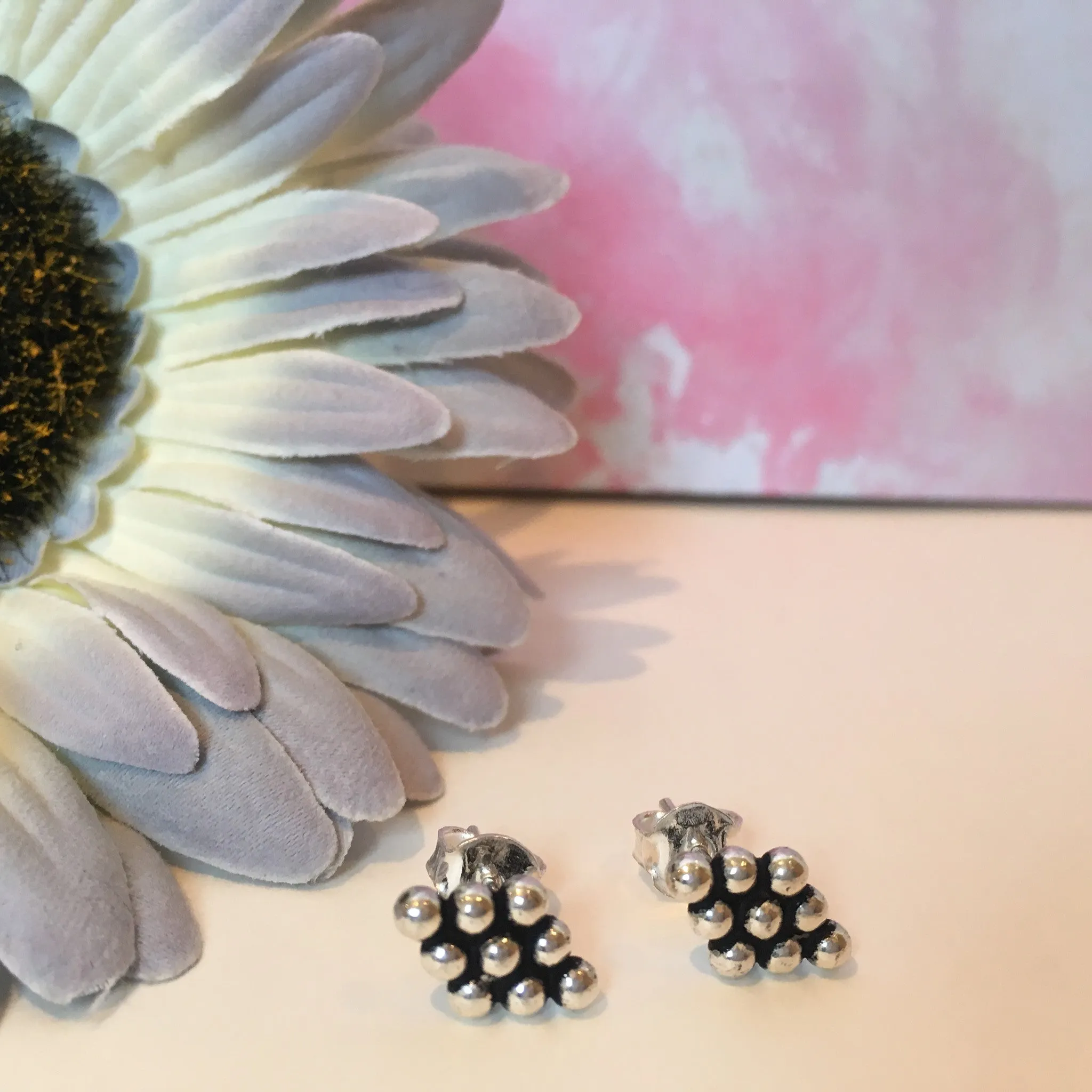 Dotty Diamond Studs - VE173