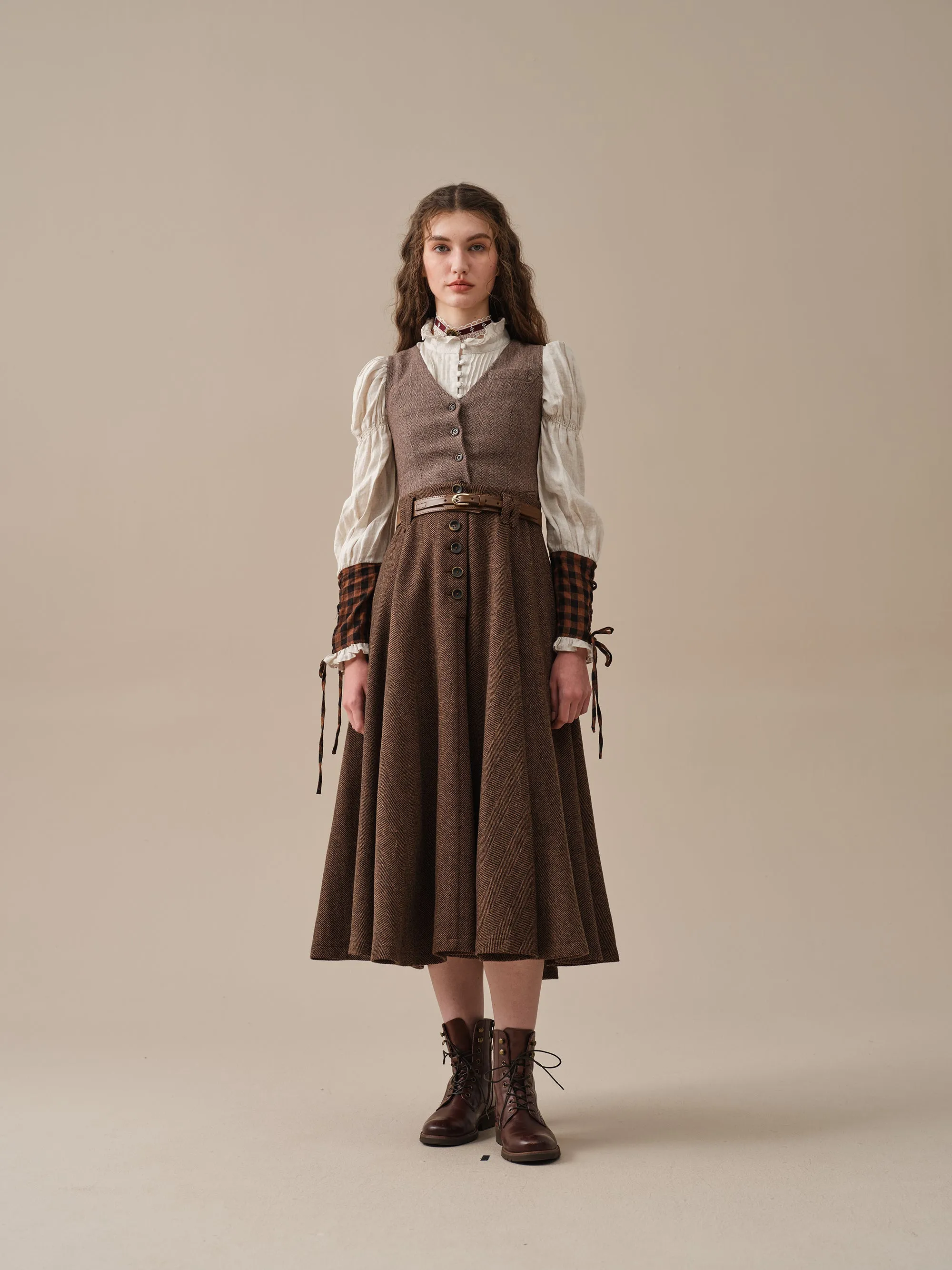 Norma 16 | Front buttoned wool skirt