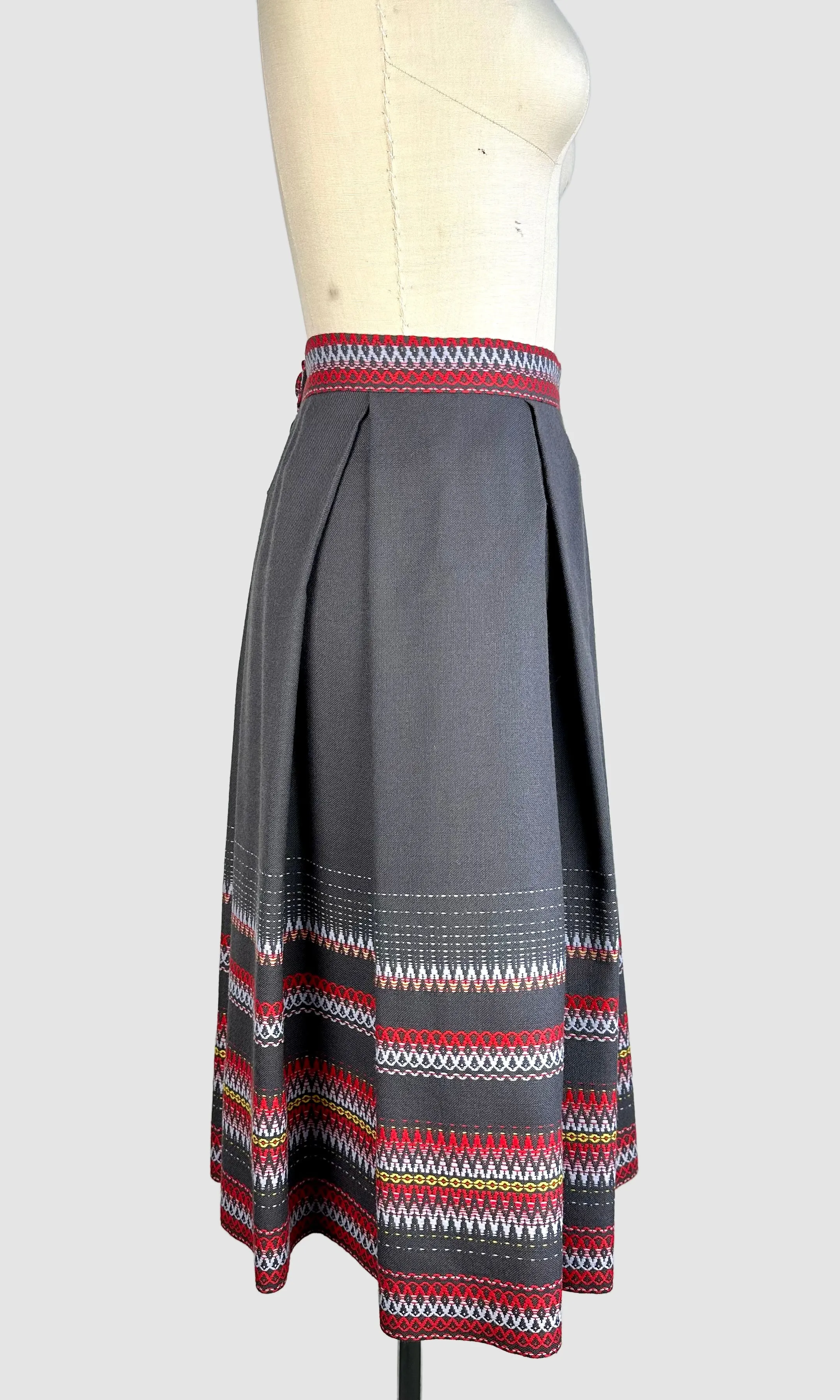 ORIGINAL BAVARIAN SKIRT Vintage 70s German Maxi Skirt • Small