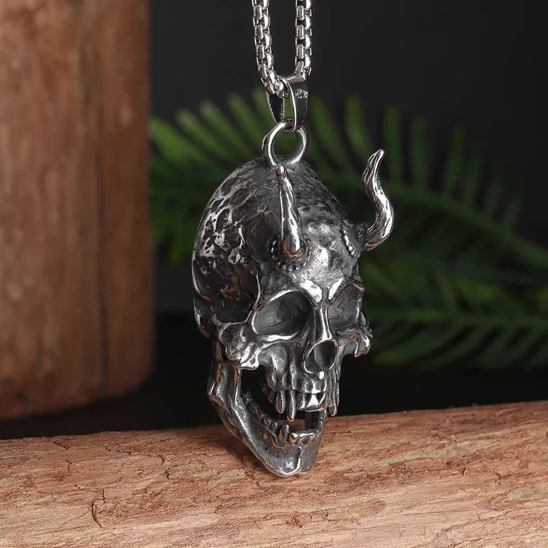 Silver Plated Captivity Skull Pendant Men\\'s Biker Punk Rock Necklace Gothic Halloween Jewelry Accessory