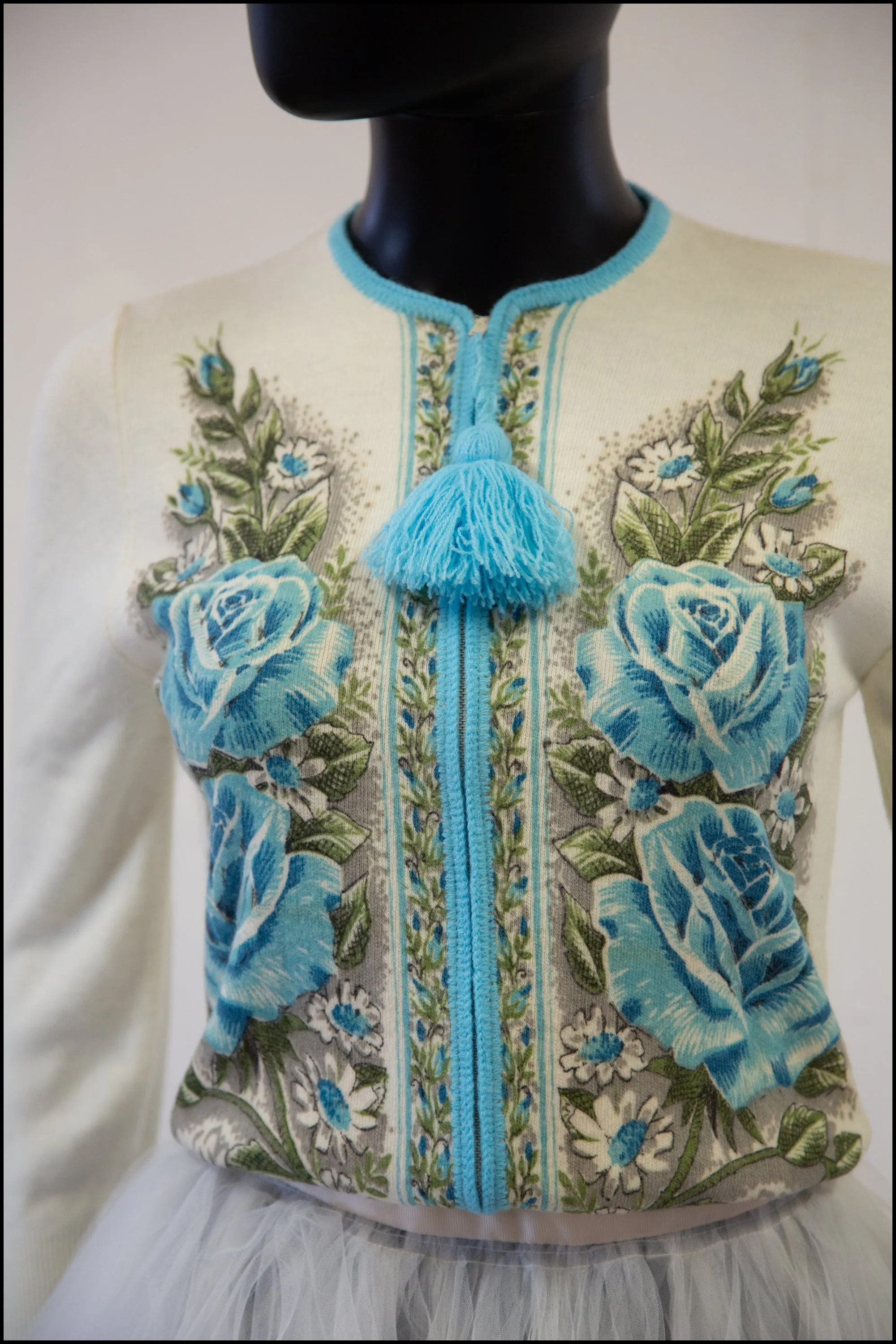 Vintage 1950s Blue Rose Cardigan