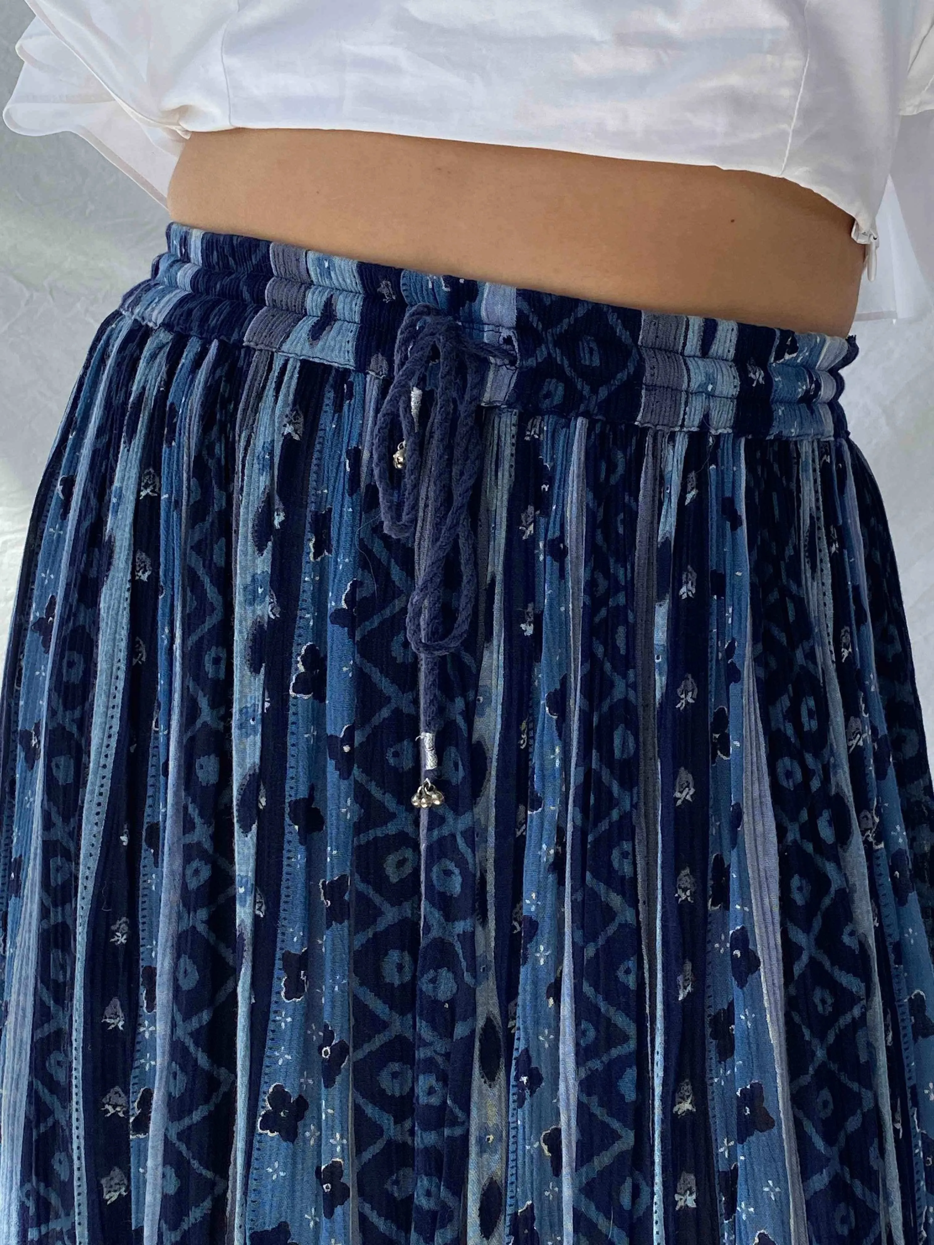 Vintage Design Essentials Maxi Skirt